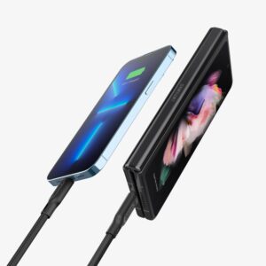 Spigen ArcStation 27w punjač za mobilni telefon